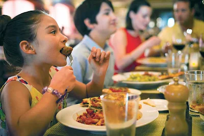 Enjoy authentic Italian dishes that the kids will like, too, at La Cucina during your Norwegian Cruise Line sailing. 