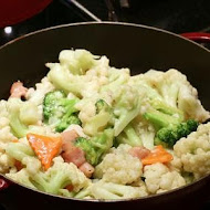 饗食天堂