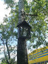 Kapliczka Na Drzewie 