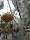 Ferris Wheel at E!Hub Pasir Ris