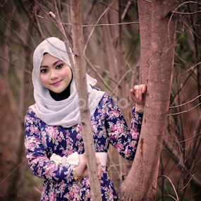 by Issey Mat Noh - People Portraits of Women