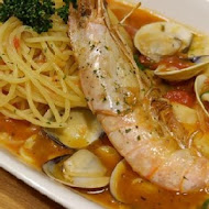 Pizza Factory 披薩工廠