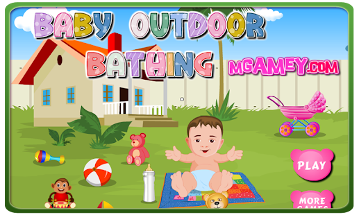 Baby-Outdoor-Bathing