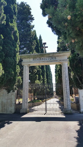 Cimitero Di Montefano