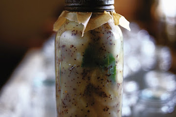 Pear & chilli pickle