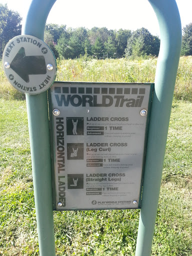 World Trail Horizontal Ladder Station
