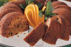 Old-Fashioned Raisin Cake