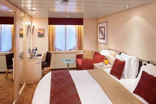 Suites on Celebrity Constellation are simple but classic in design. Some have ocean views.