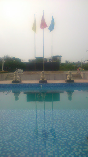 Yatai Fountain