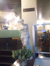 Klee Statue