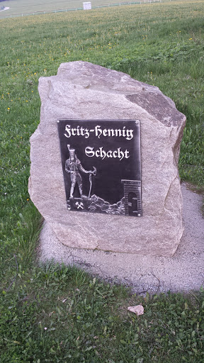 Gedenkstein Fritz-Hennig