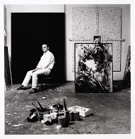 Portret van Pieter Engels in zijn atelier