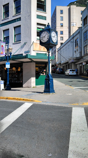 Juneau Clock