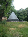 Pyramide Schönefeld