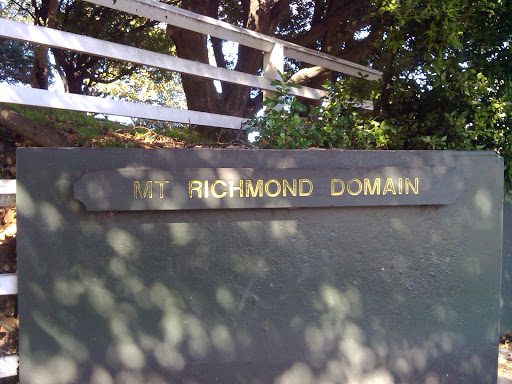 Mt Richmond Sign