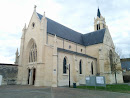 Longueil-Sainte-Marie, Église