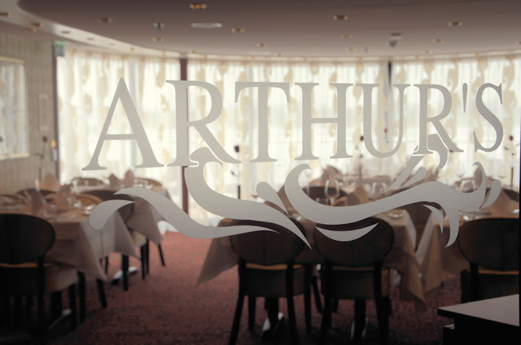 Arthur's, named for company chairman Arthur Tauck, Jr., is a café-like restaurant serving largely American fare on Tauck's luxury river cruise ships Inspire and Savor. 
