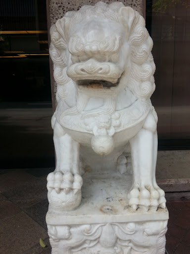 Hawaiian National Bank Lion