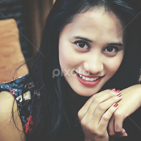 by Alan Ruindungan Latempoh - People Portraits of Women