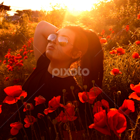 feeling the sun by Bianca Oana - People Fashion