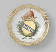 Schotel, veelkleurig beschilderd met chinoiserieën en het wapen van de Venetiaanse familie Morosini