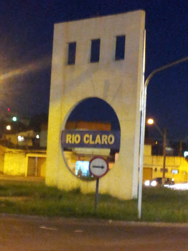 Escultura Portal Cidade Rio Claro