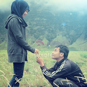by Bhie Mha - People Couples