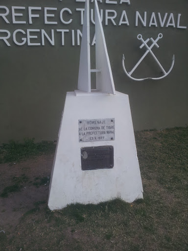 Placa Homenaje A La Prefectura Naval Argentina