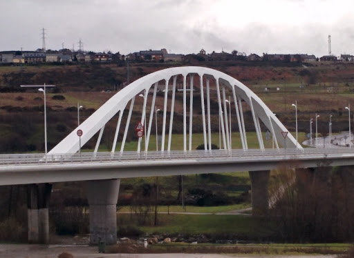Puente Del Centenario
