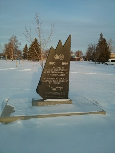 Canadian Polish Settlers Monument