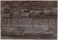 Basreliëf op het pendopo voetstuk aan de zuidzijde van Candi Panataran.