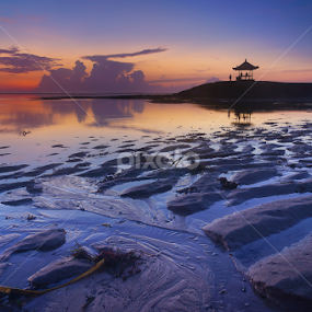 Holding on to sunrise by Wei Fuk Lie - Landscapes Beaches