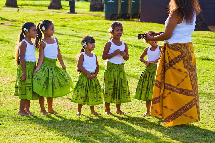 Keiki (children) dancers of Na Hula O Kaohikukapulani. 