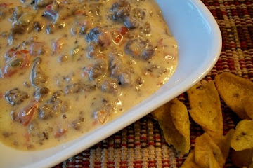Crock-Pot Queso Sausage Dip Recipe