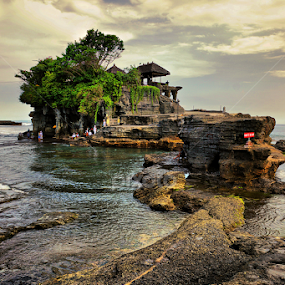 Evening at Tanah Lot by Mohamad Hafizuddin - Landscapes Travel