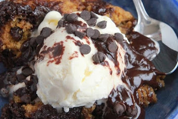 Slow-Cooker Chocolate Chip-Brownie Cake