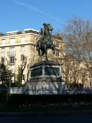 Statue Duc d'Orléans