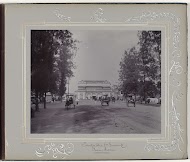 Gezicht op het pand van de firma Grimm (Taartjespaleis) aan de Pasar Besar in Soerabaja