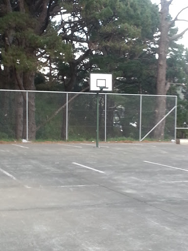 Russell Street-Ball Courts