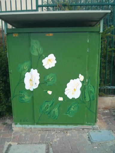 Lilies on the Street Mural