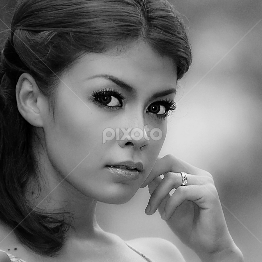 324356 by Ahmad Fauzi - Black & White Portraits & People