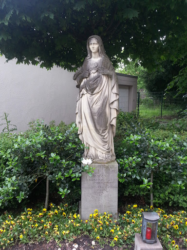 Heilige Maria Denkmal