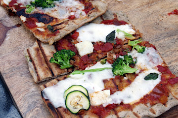 Neglected Starter Sourdough Pizza Crust/Skillet Flatbread/Grillbread