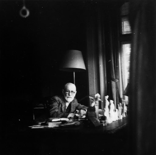 Sigmund Freud, 1938 — Google Arts & Culture