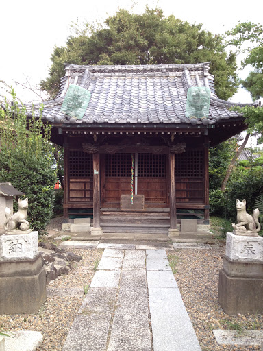 谷中の稲荷神社本堂