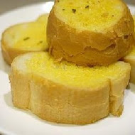 波思若義式料理