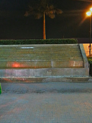 Resorts World Fountain