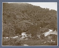 Spoorbrug in de Anaikloof op Sumatra