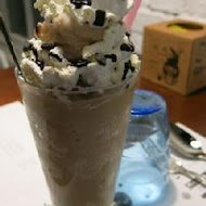 Pizza Factory 披薩工廠