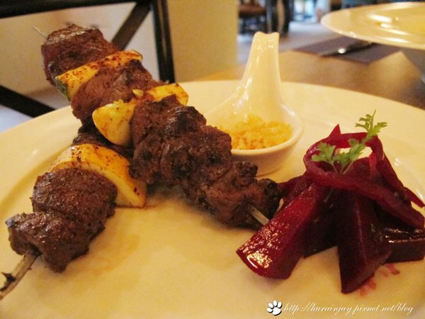 東區‧明星光環‧DESTINO 妳是我的命運‧南洋義法創意料理